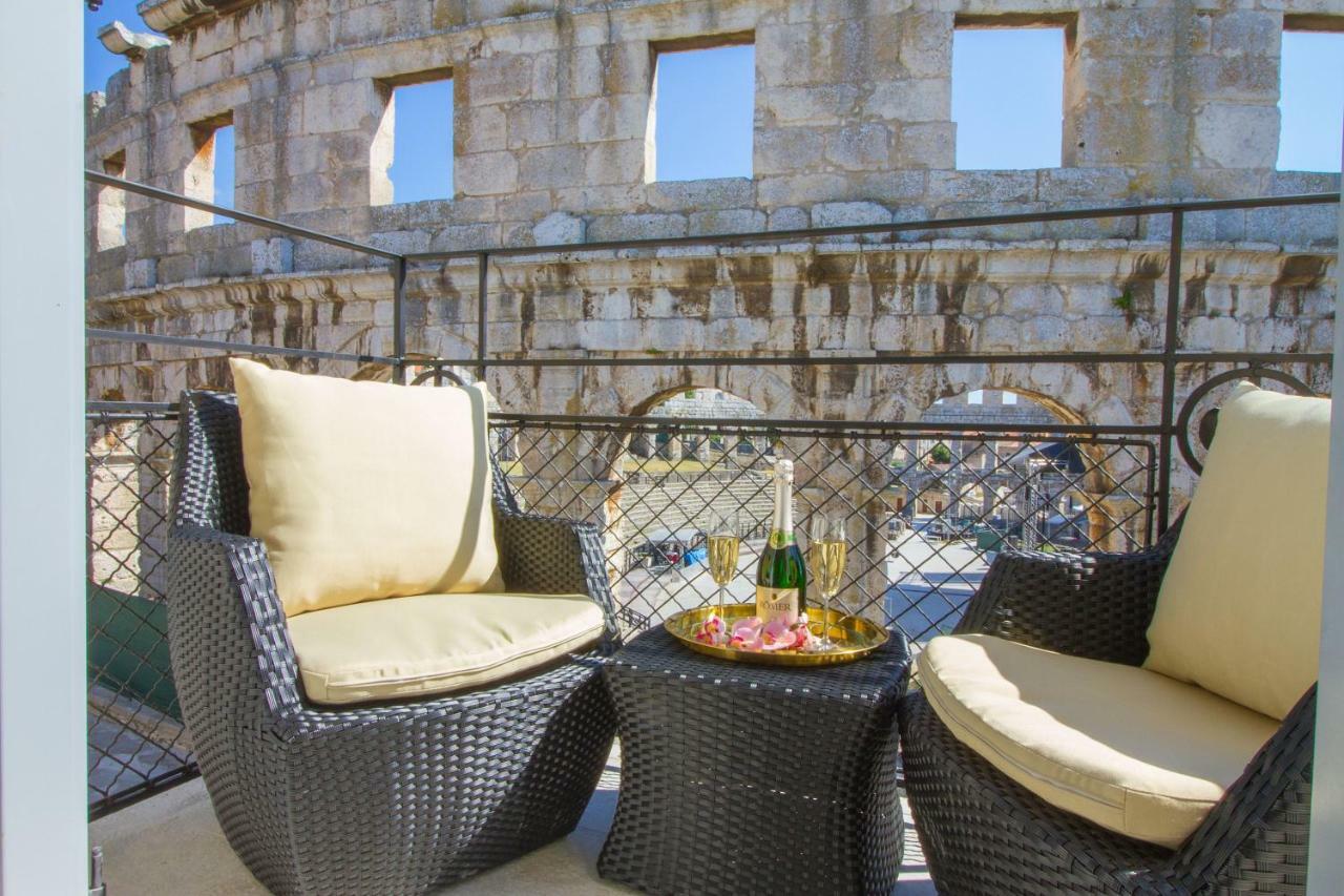 Arena & Seaview Luxurious Residence بولا المظهر الخارجي الصورة