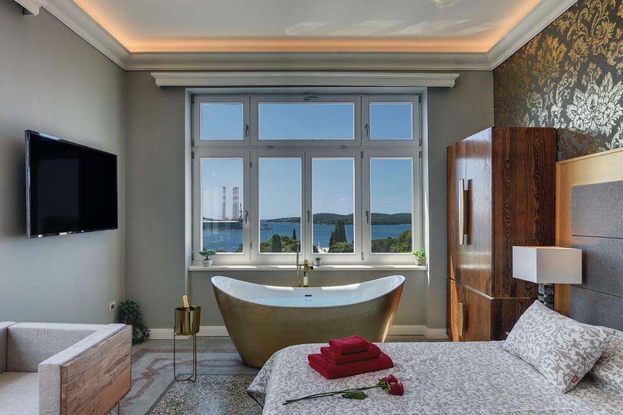 Arena & Seaview Luxurious Residence بولا المظهر الخارجي الصورة