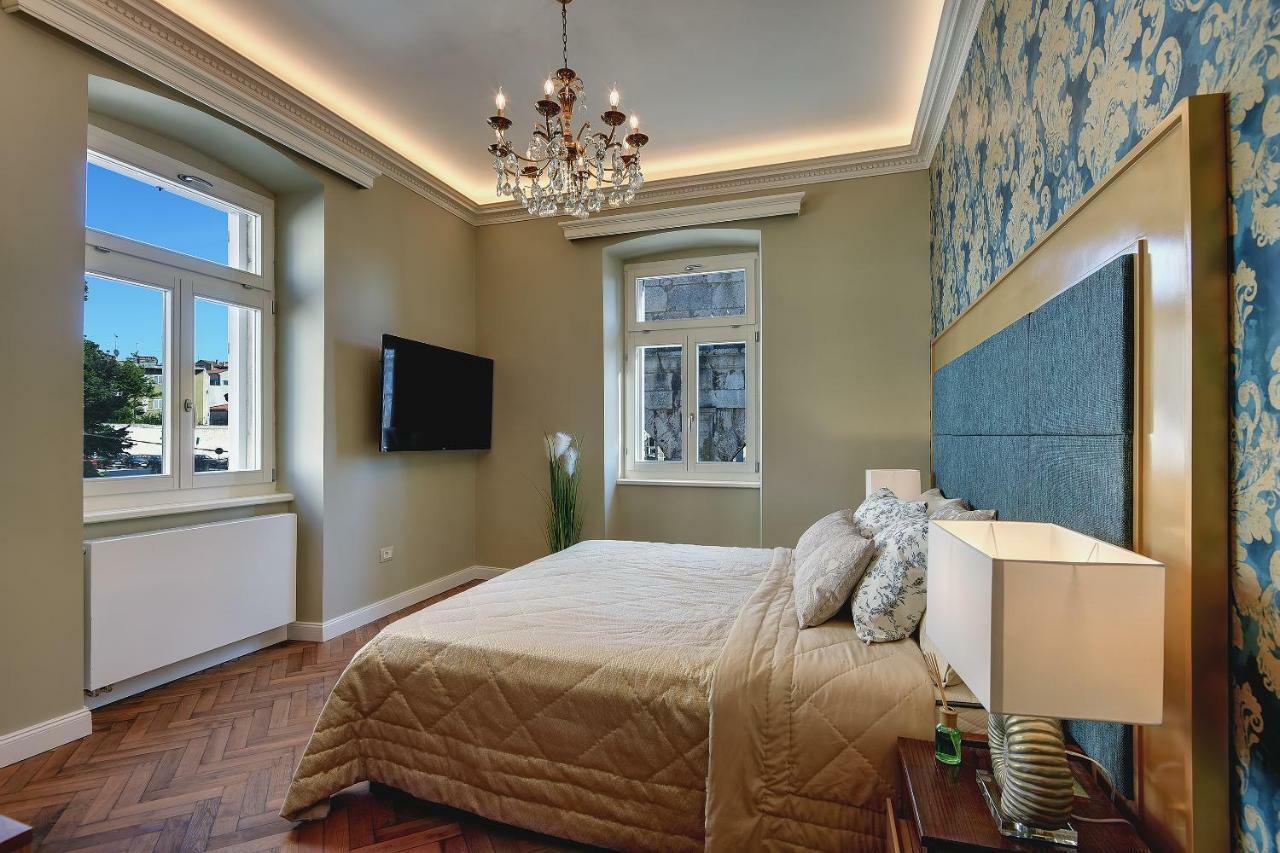 Arena & Seaview Luxurious Residence بولا المظهر الخارجي الصورة